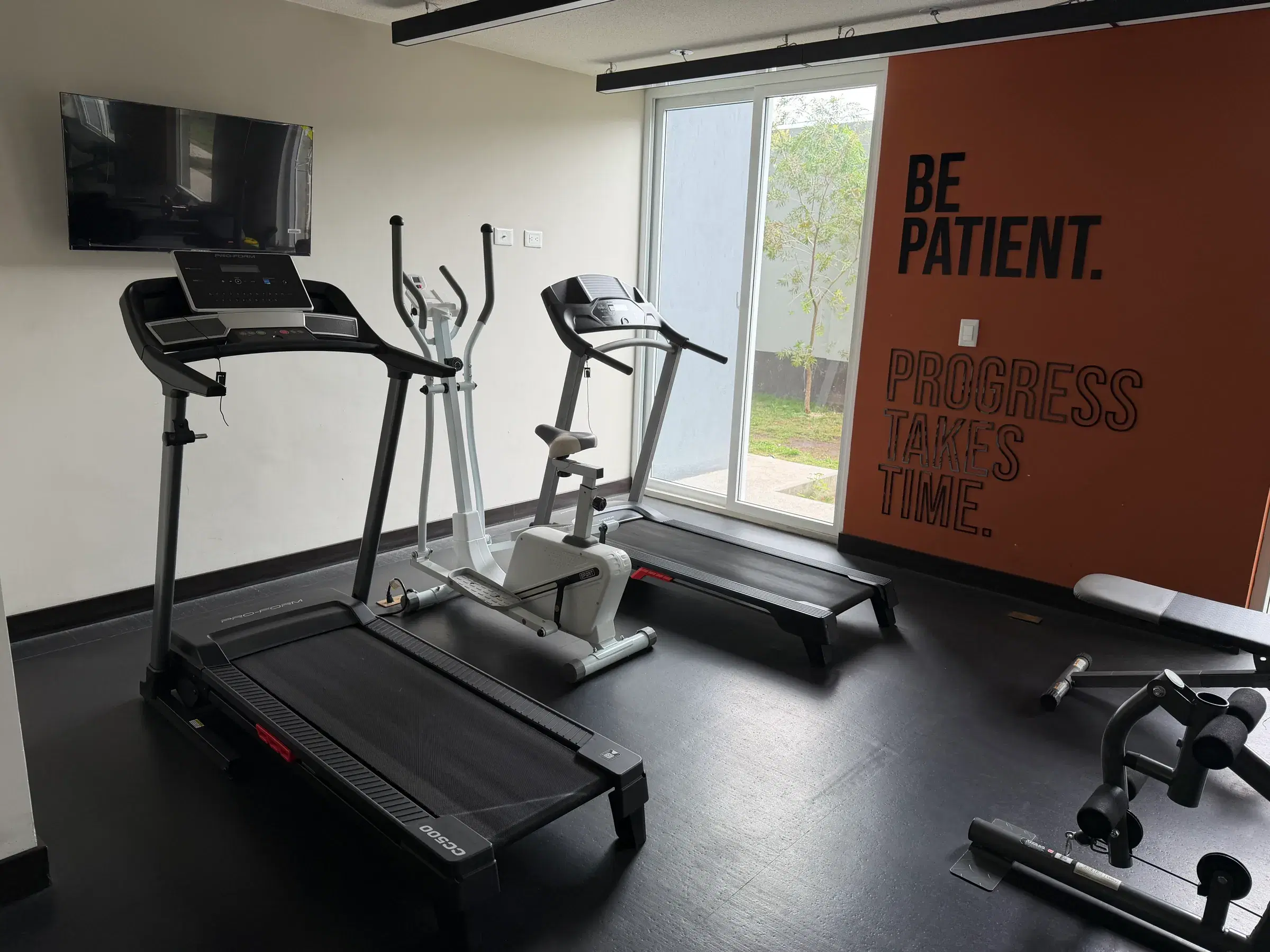 Gimnasio — Apartamento Unnido, piso 10